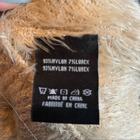 🎄Charlie Paige Furry Turtleneck Sweater - Picture 8 of 12